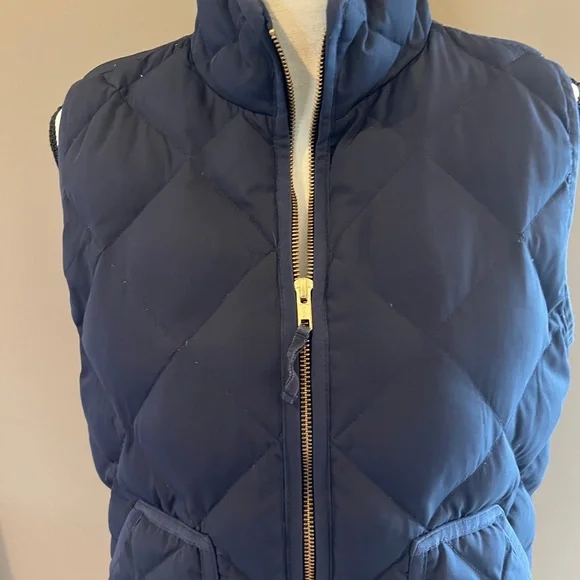 J. Crew Quilted Navy Down Puffer Vest, Zipper, Size Medium - Picture 2 of 11